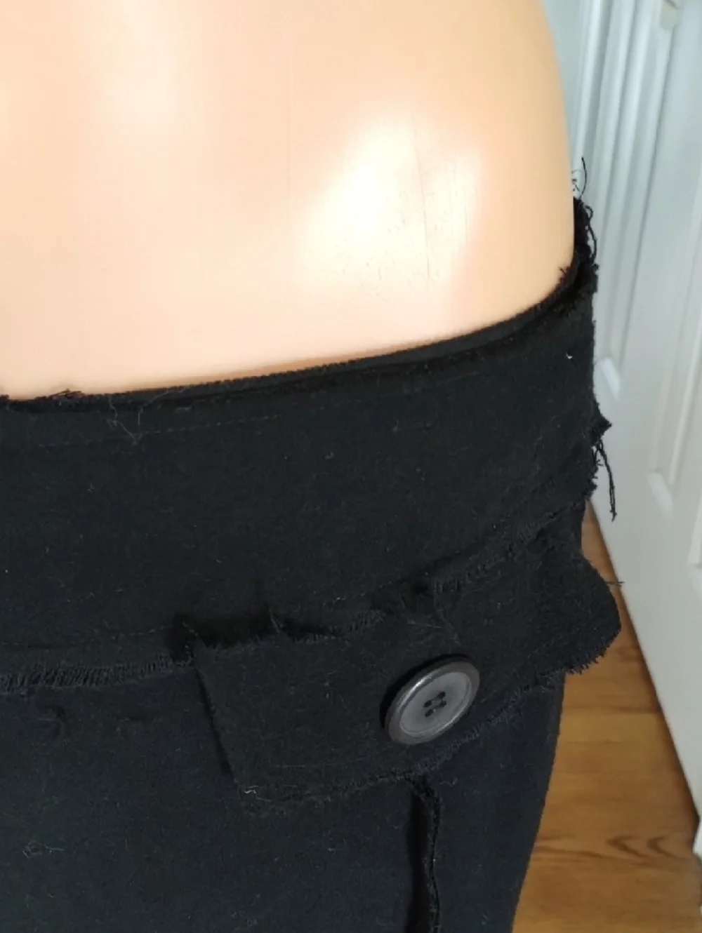 Black Women's Button-Accent Midi Skirt - Picture 6 of 8